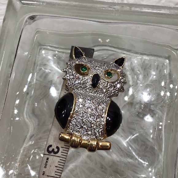 Vintage 80’s large rhinestone owl pin brooch - Picture 6 of 7